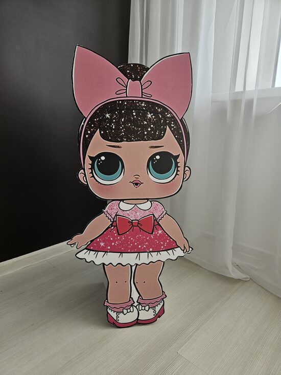 Tematiskā stāvfigūra- L.O.L. Fancy