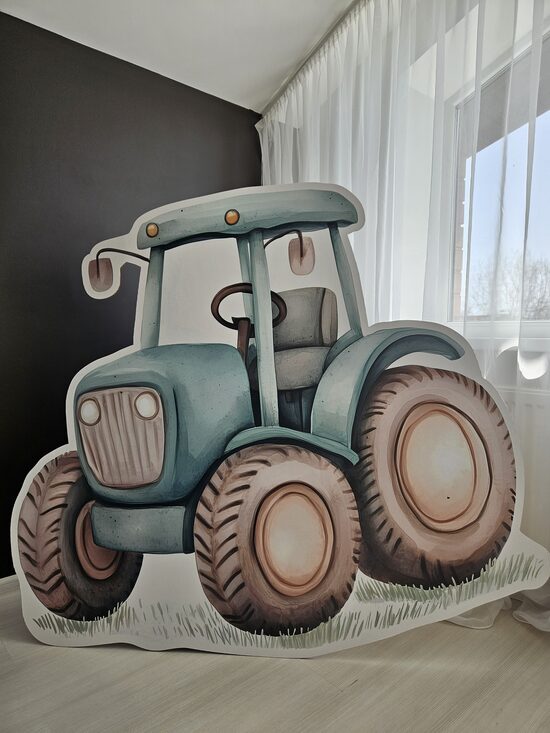 Tematiskā stāvfigūra- traktors